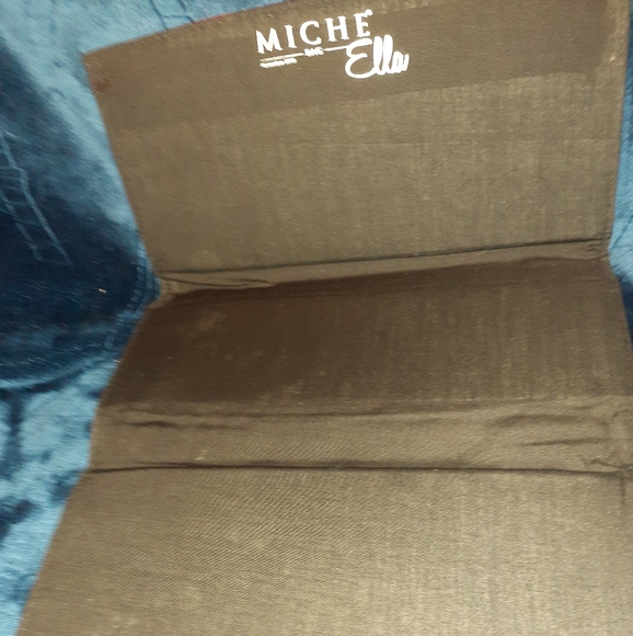 Miche red case - Picture 2 of 3